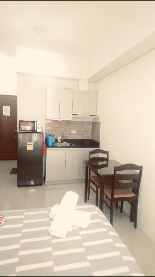 Affordable Makati Serviced Apartments Manila Exterior photo