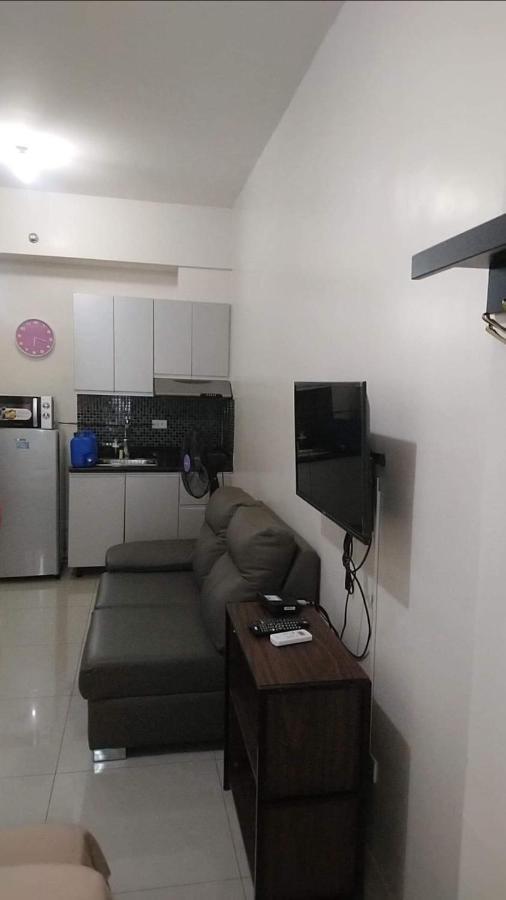 Affordable Makati Serviced Apartments Manila Exterior photo