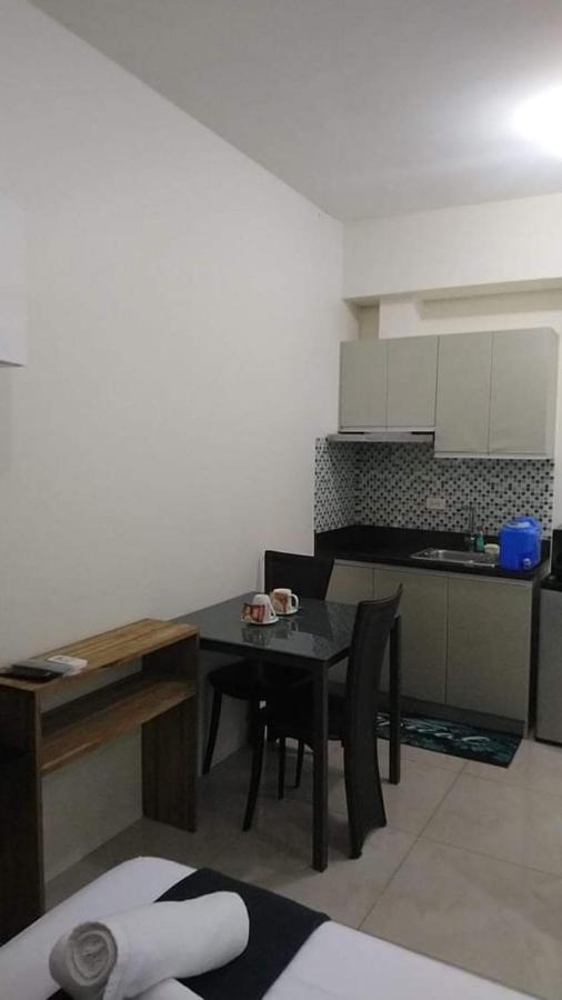 Affordable Makati Serviced Apartments Manila Exterior photo