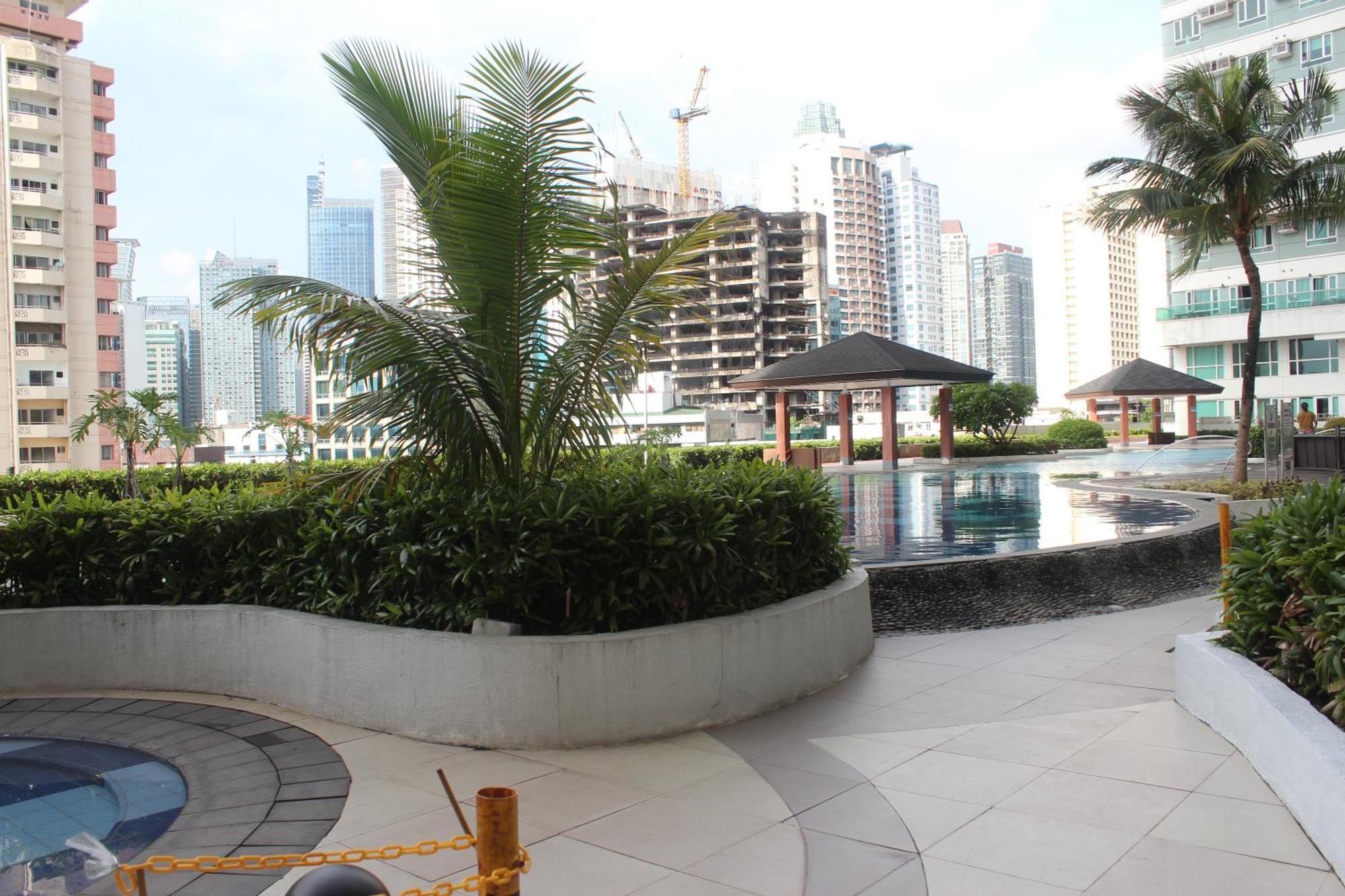 Affordable Makati Serviced Apartments Manila Exterior photo