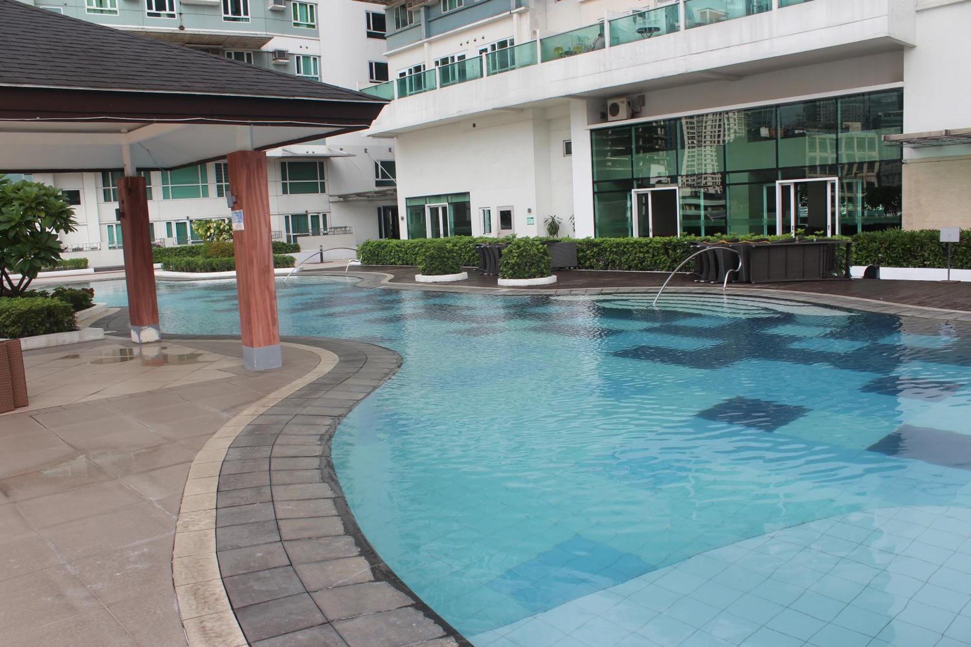 Affordable Makati Serviced Apartments Manila Exterior photo