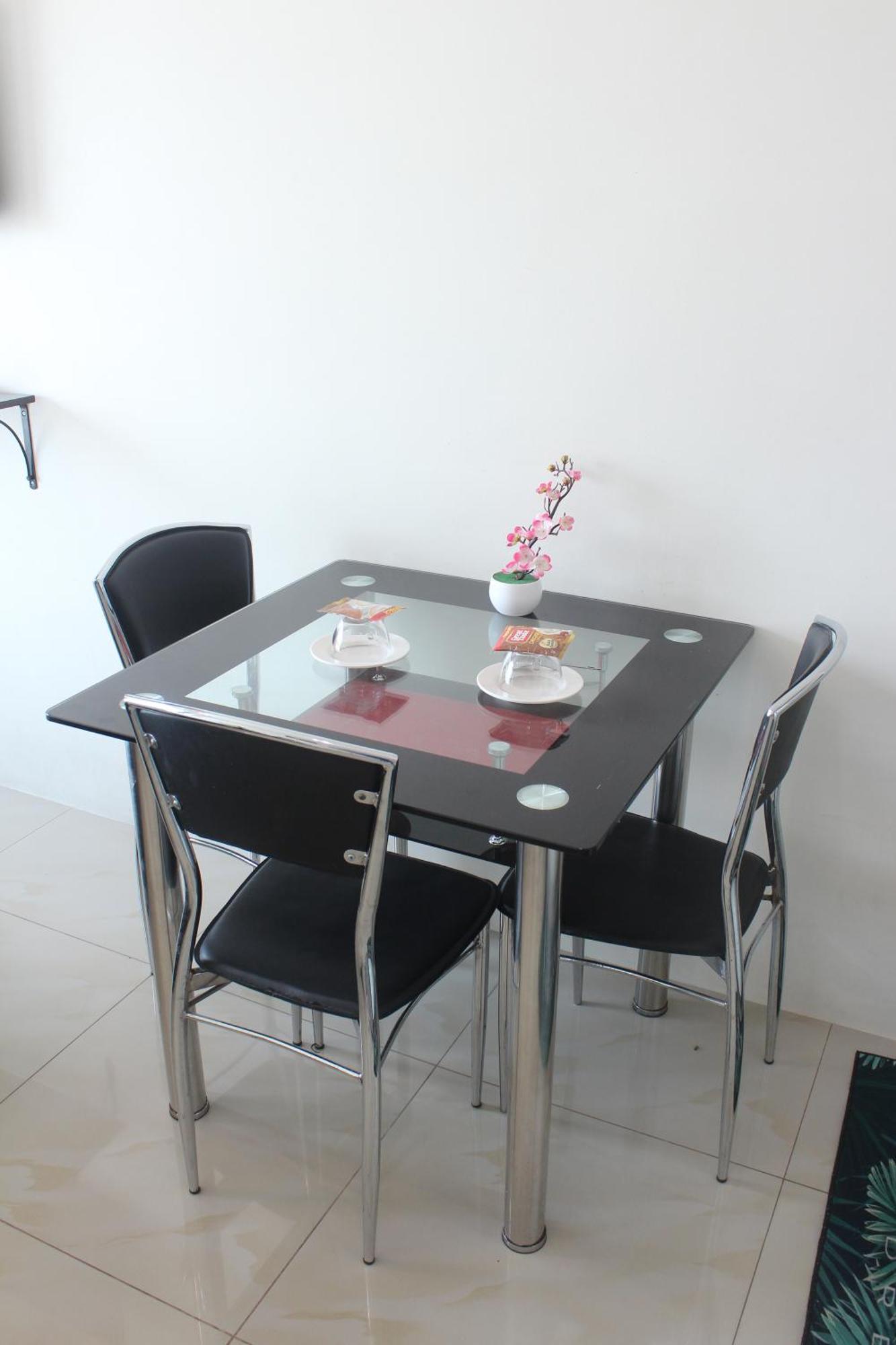 Affordable Makati Serviced Apartments Manila Exterior photo