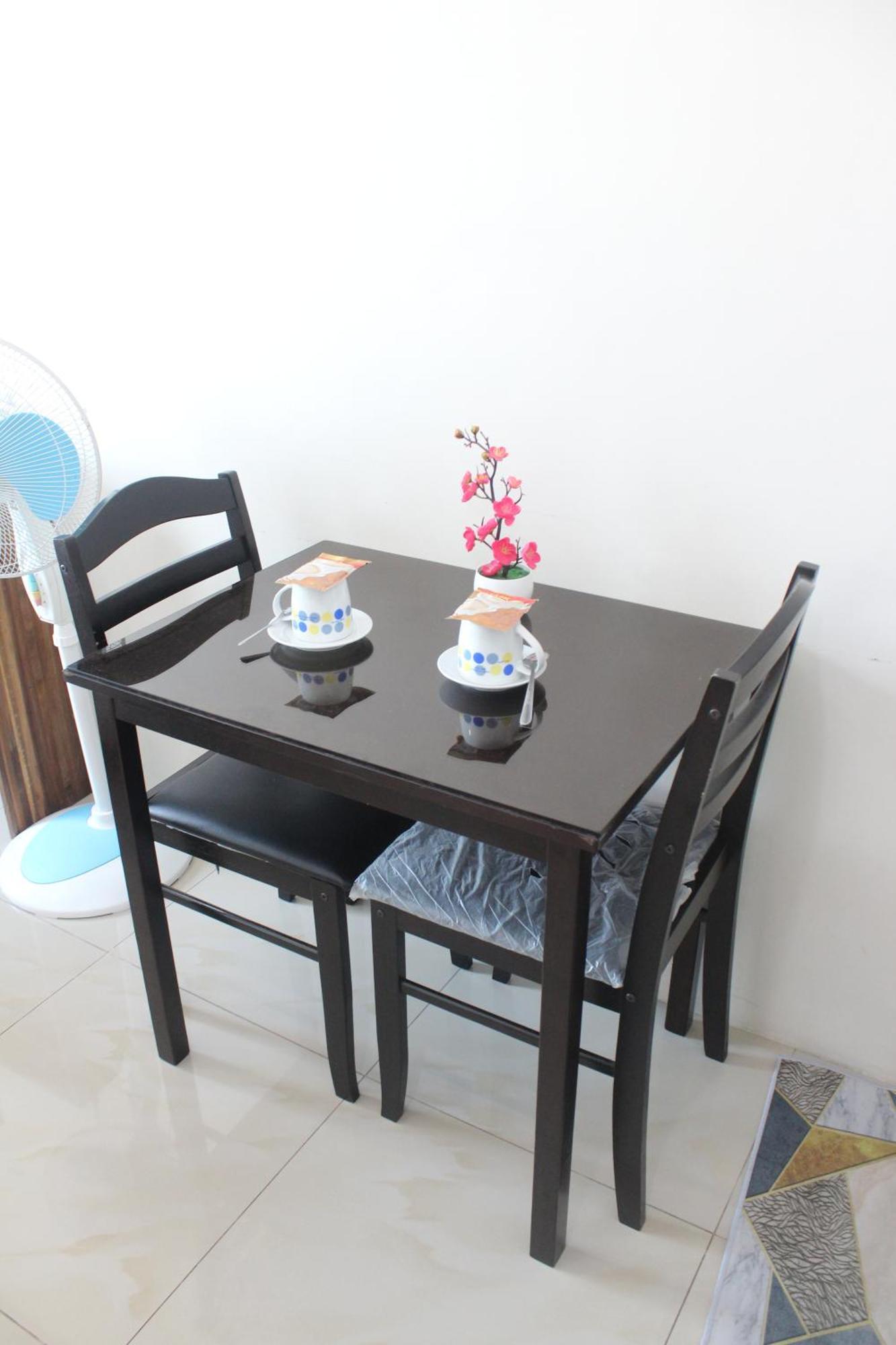 Affordable Makati Serviced Apartments Manila Exterior photo